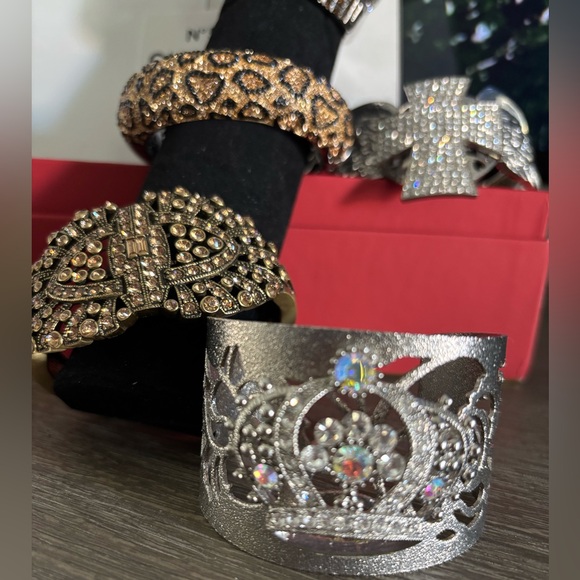 Listing soon Beautiful Handset crystal bracelets - Picture 6 of 9